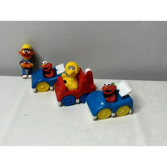 TYCO Other - Set of 3 SESAME STREET Vehicles ~ Big Bird Tow Truck and Elmo Car